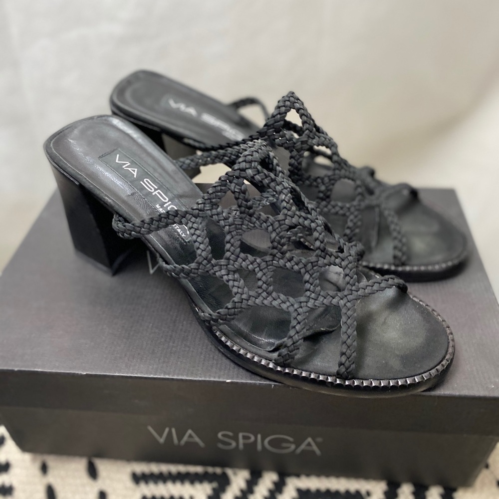 VIA SPIGA braided chunky slide.